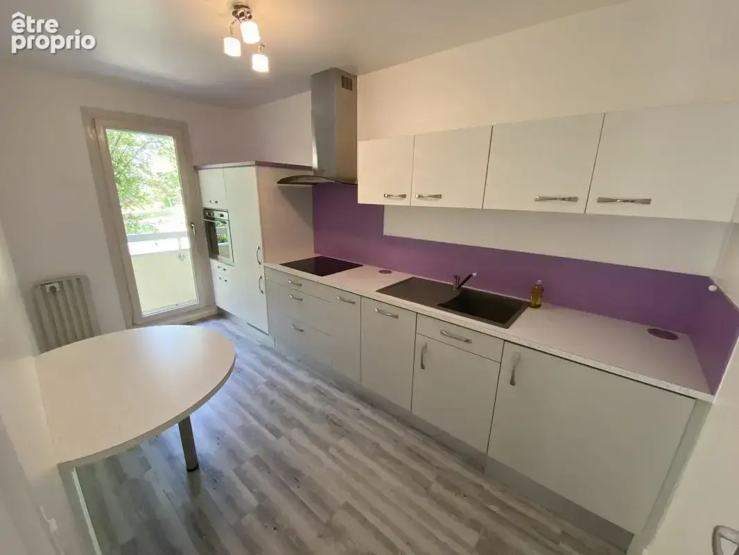 ANGERS SUD : Appartement lumineux, rénové avec goût, balcon - photo 3