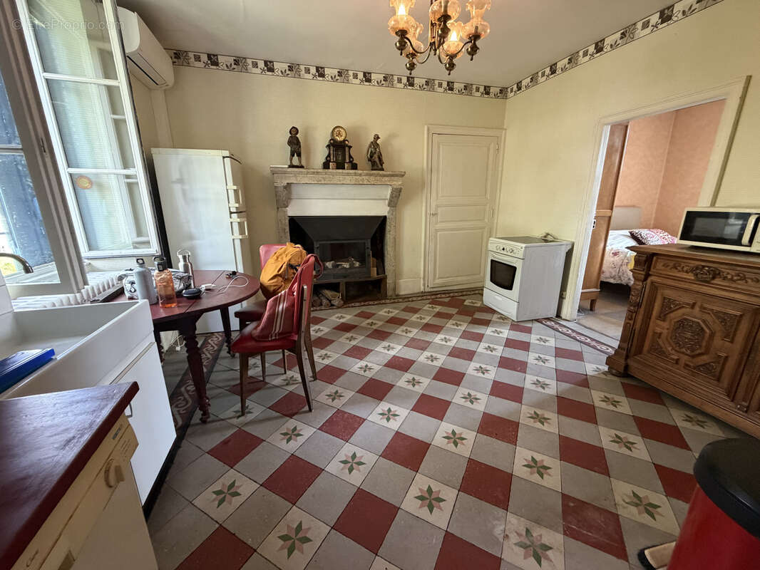 Maison à rénover Coeur de Bellerive/Allier - photo 5