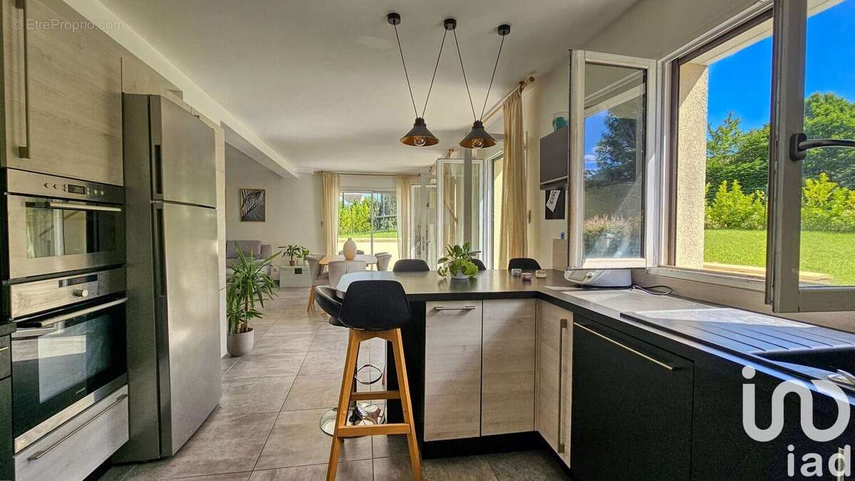 Photo 7 - Maison à MORAINVILLIERS