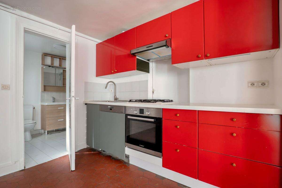 Appartement à PARIS-2E