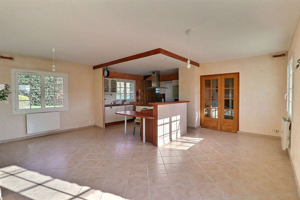 Maison à MONTFORT-L'AMAURY