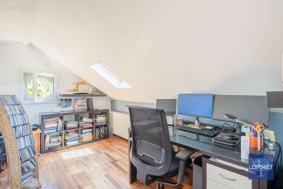 Maison à LES PAVILLONS-SOUS-BOIS