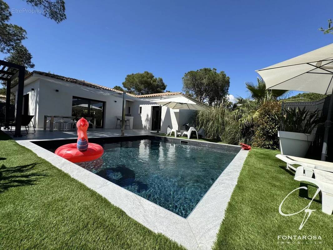 Maison à PUGET-SUR-ARGENS