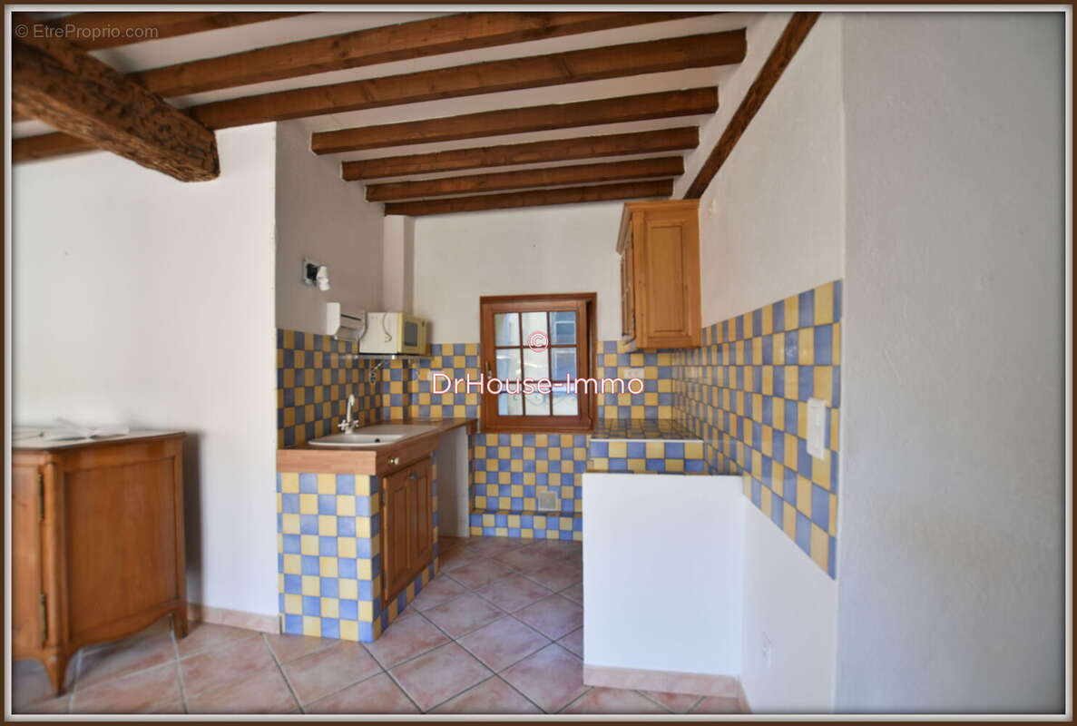 Appartement à LORGUES