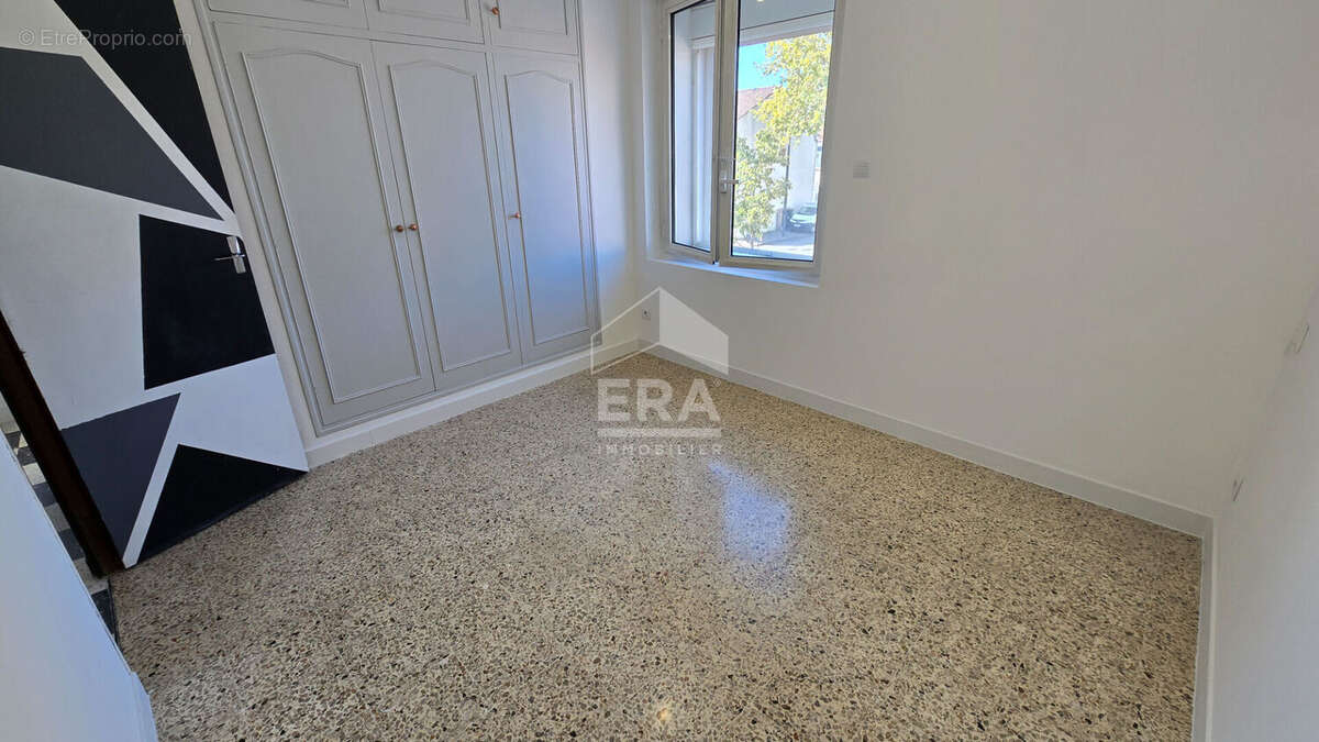 Appartement à PORT-DE-BOUC