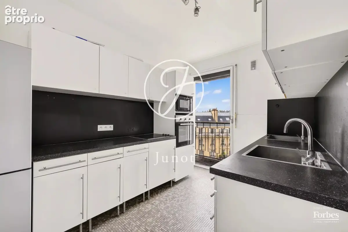 Paris 16e - PASSY / TOUR - Appartement - 5 pièces - 128,60m² Carrez - 3 chambres - photo 4