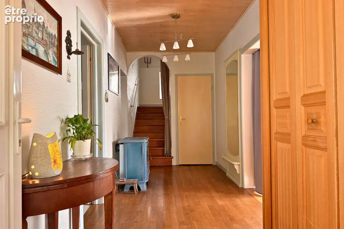 Maison de maître + appartement indépendant – fort potentiel - photo 2