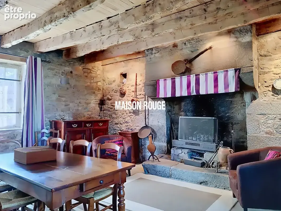 Belles possibilités pour cette  Maison  de pays au coeur du bourg - photo 4
