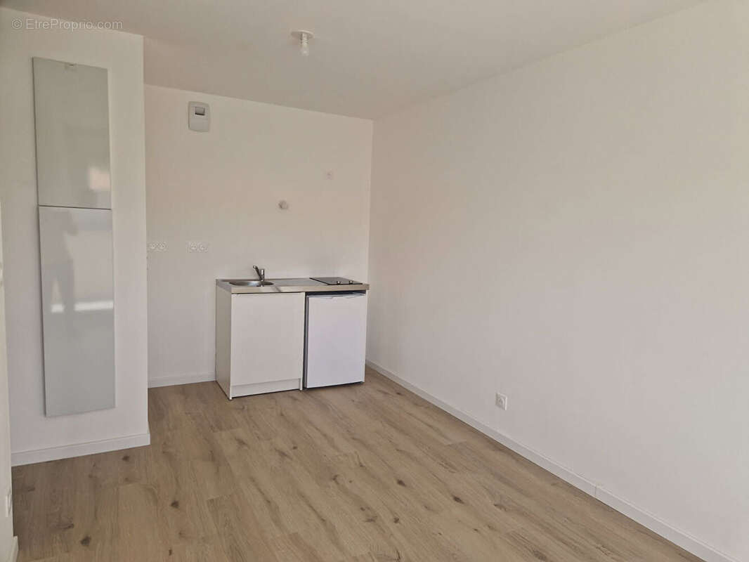 Appartement 33 m² à Challans  - photo 3