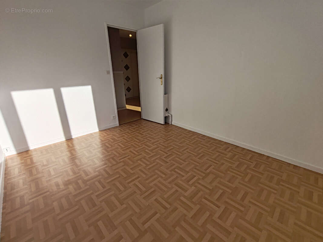 Appartement à CHAMBRAY-LES-TOURS