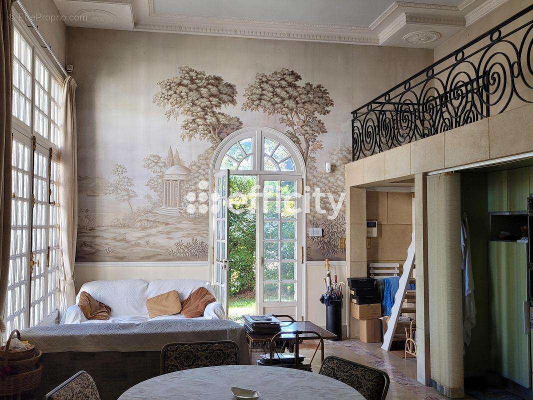 Maison à VILLIERS-SAINT-FREDERIC