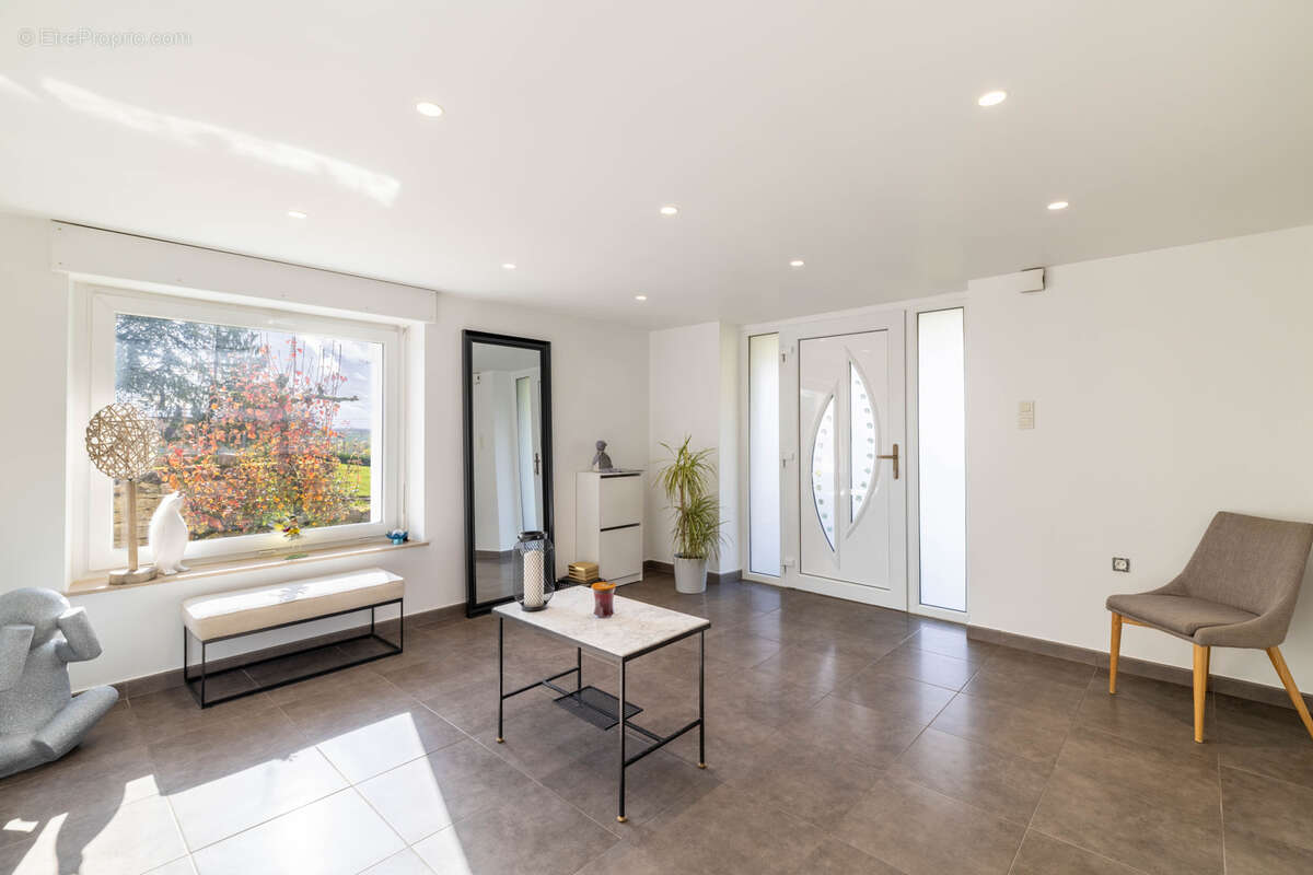 Maison à MONTOIS-LA-MONTAGNE