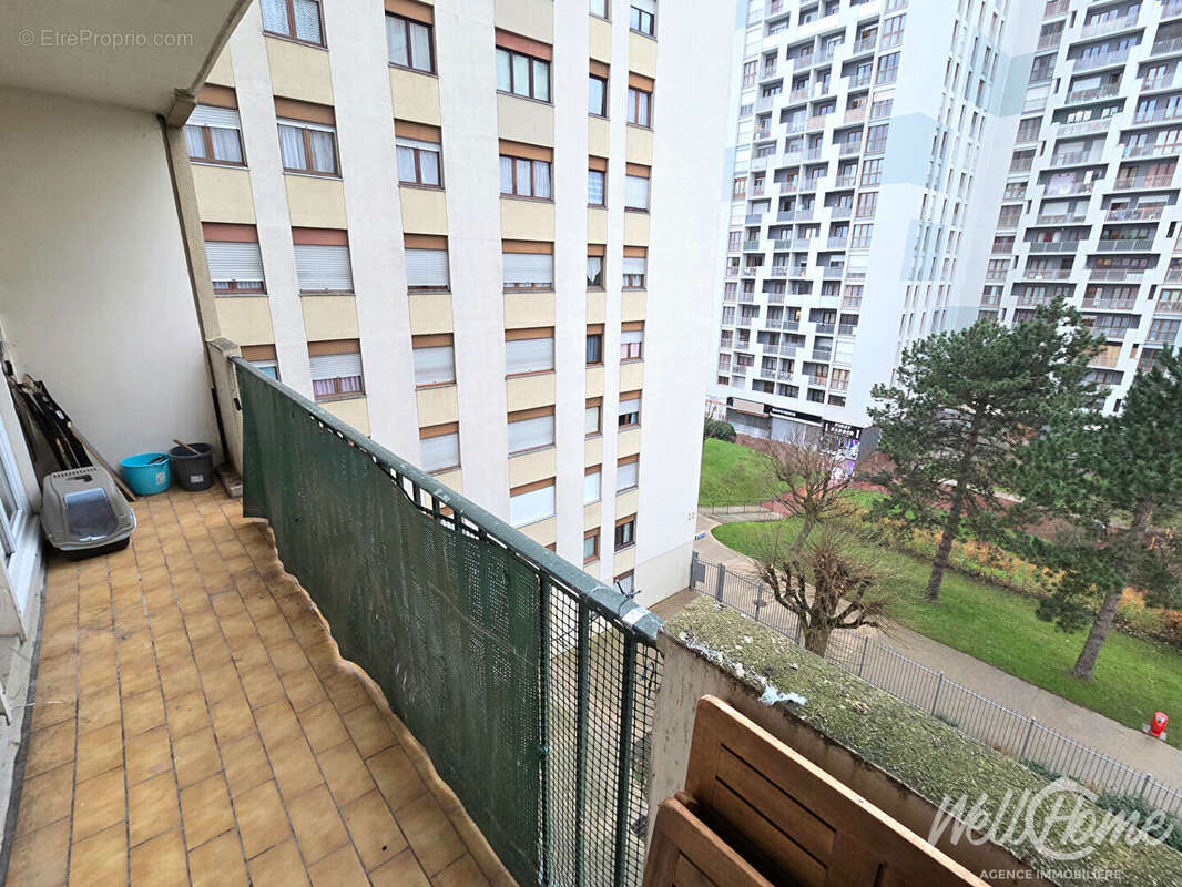 Appartement à SAINT-OUEN-L'AUMONE