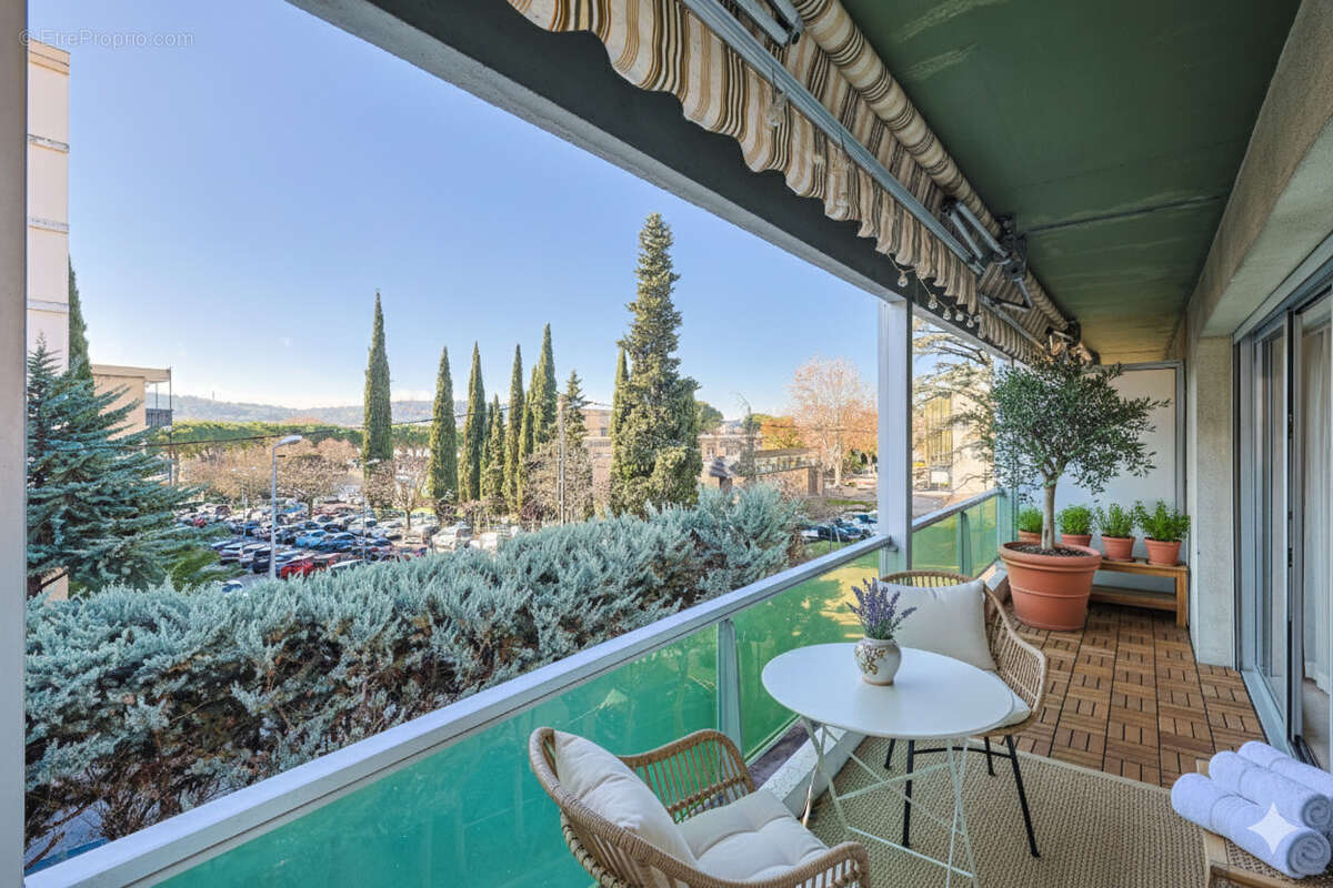 Appartement à AIX-EN-PROVENCE