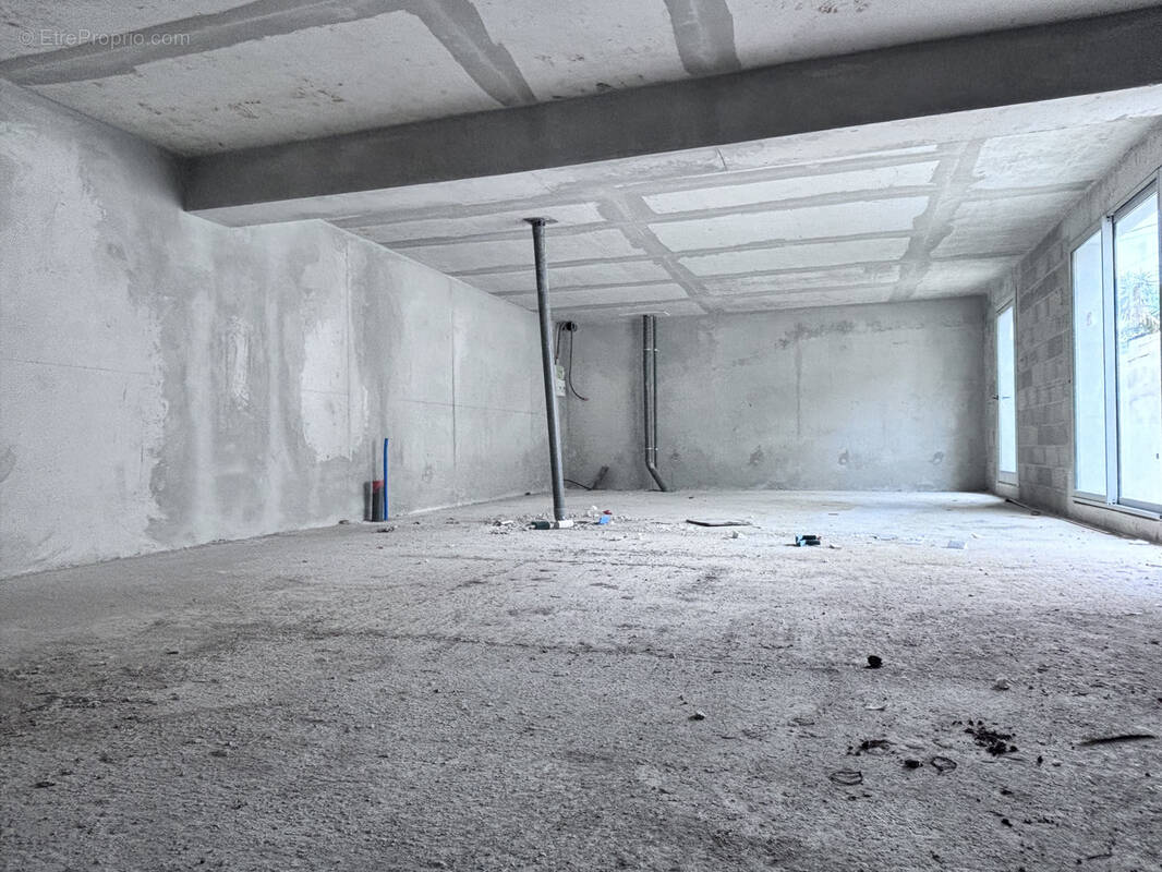 Commerce à LA CIOTAT