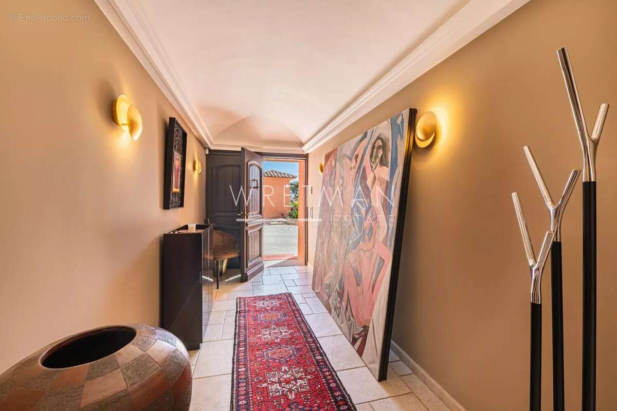 Maison à MOUGINS