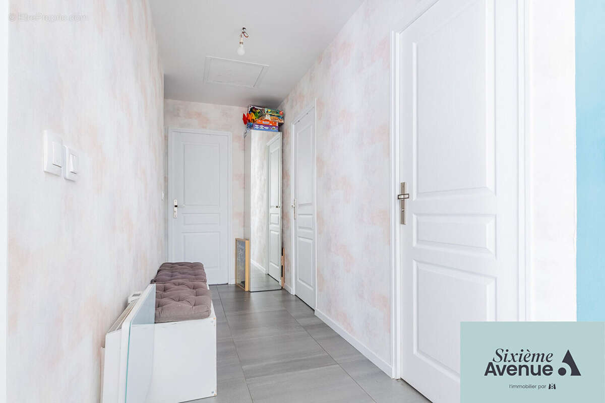 Maison à SAVIGNY-SUR-ORGE