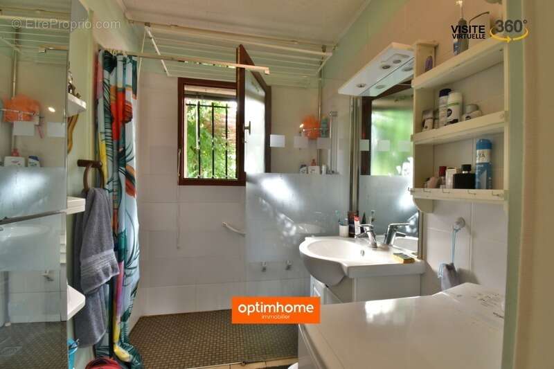 Maison à vendre 4 pièces AMBARES ET LAGRAVE (33) - photo 7