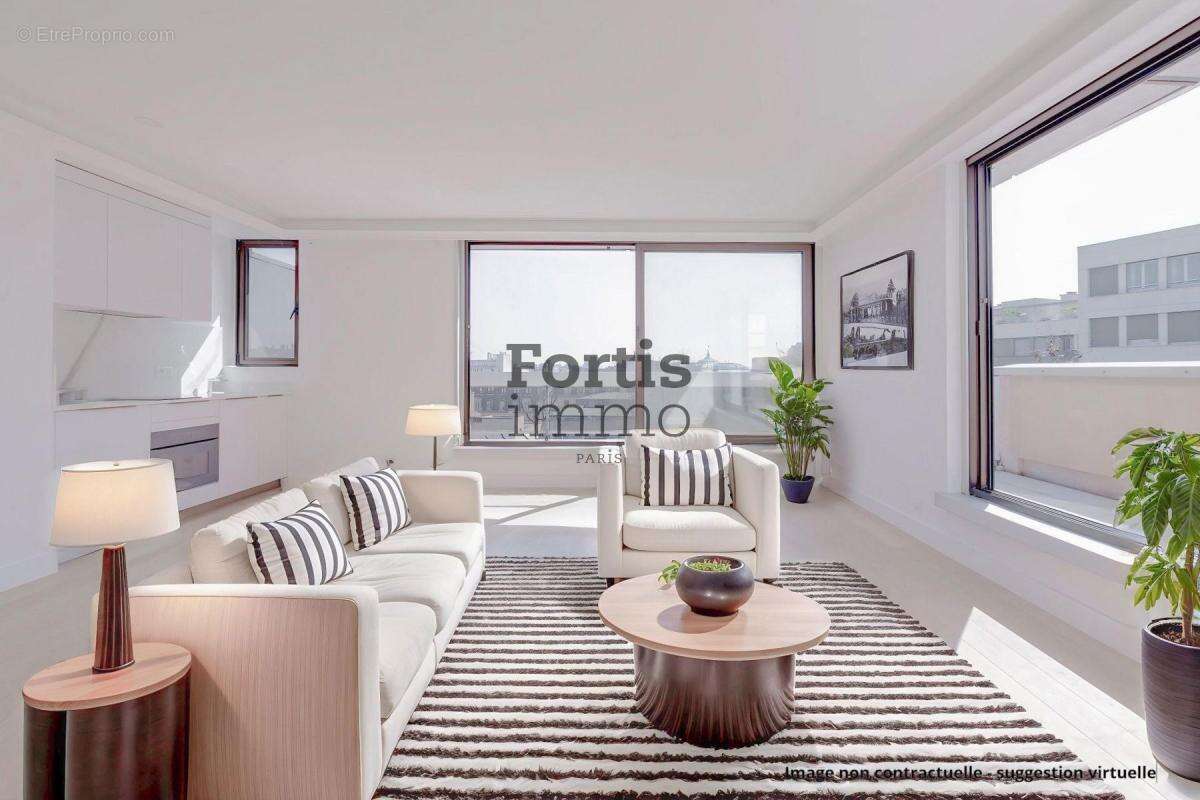 Appartement à PARIS-8E