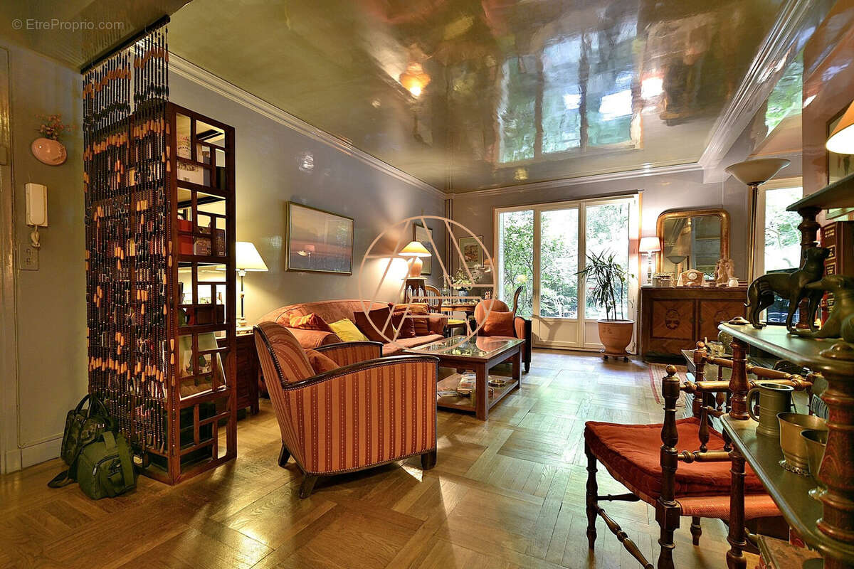 Appartement à SAINT-MAUR-DES-FOSSES