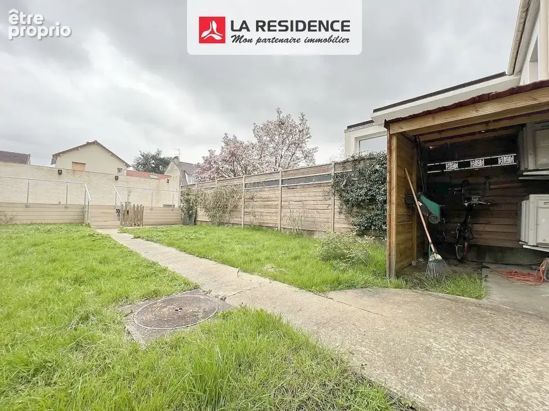 Maison 6 pièces 138 m² à vendre à Velizy-Villacoublay (78140) - photo 2