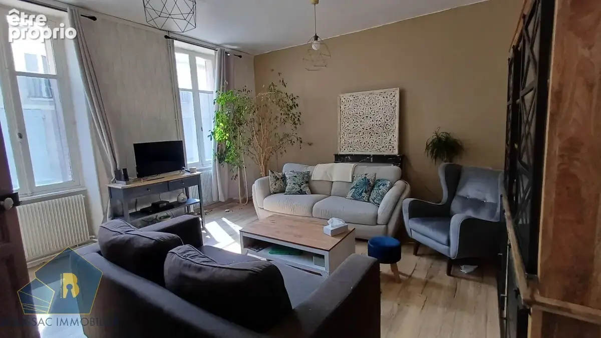 Maison 250 m² à Soumans  - photo 3
