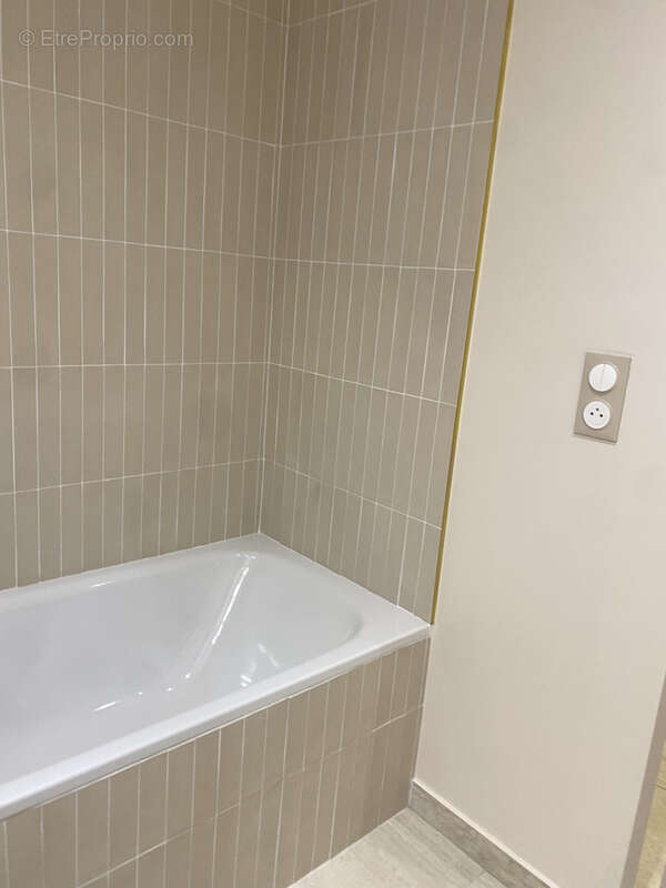 Appartement à LEVALLOIS-PERRET