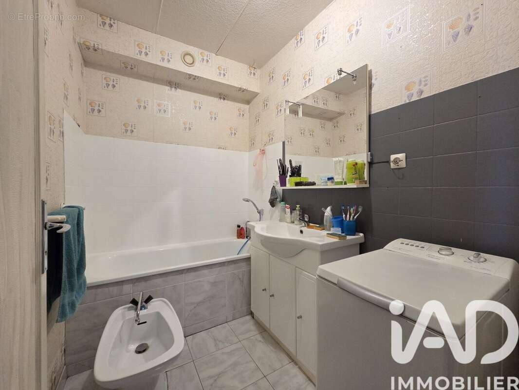 Appartement 81 m² à Boissy-Saint-Leger  - photo 9