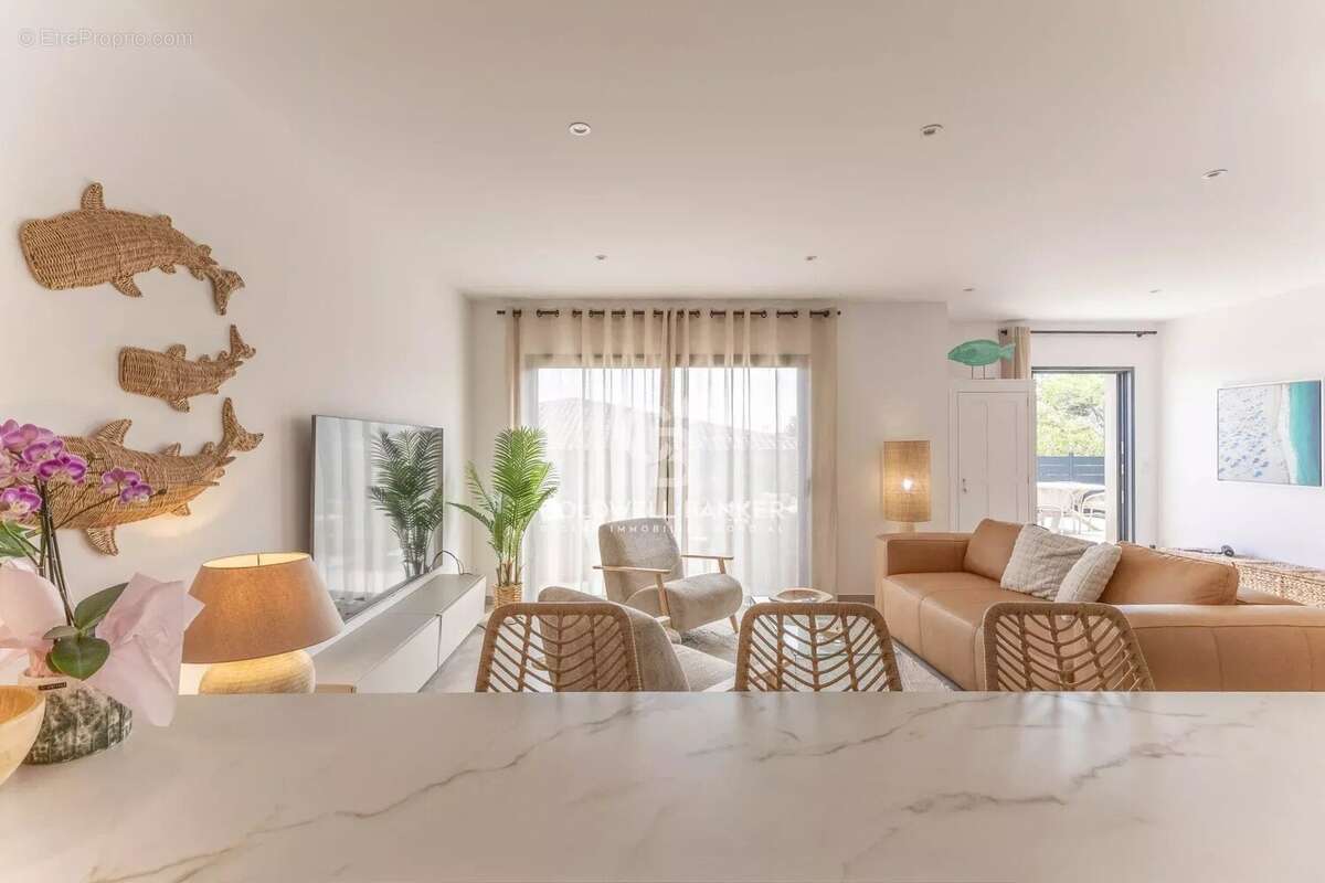 Appartement à L'ILE-ROUSSE