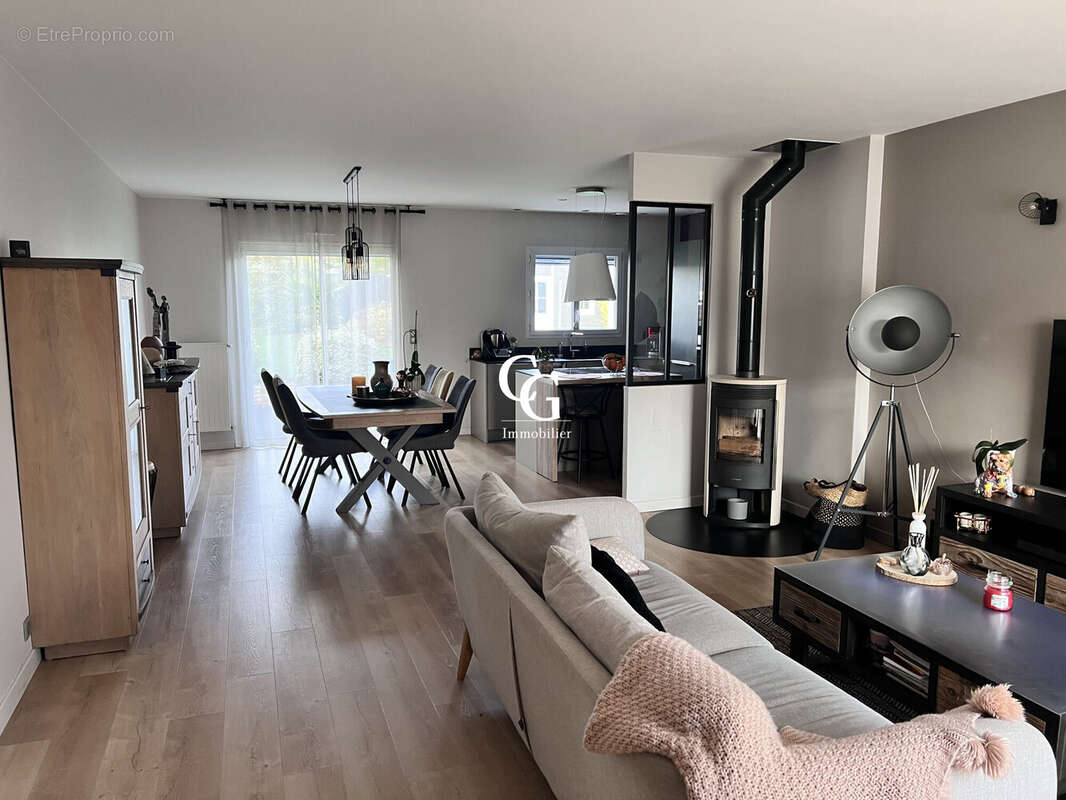 Maison à LA MONTAGNE