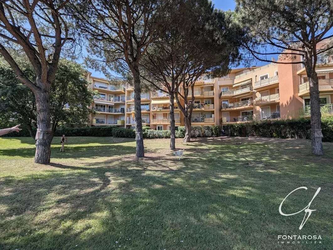 Appartement à FREJUS