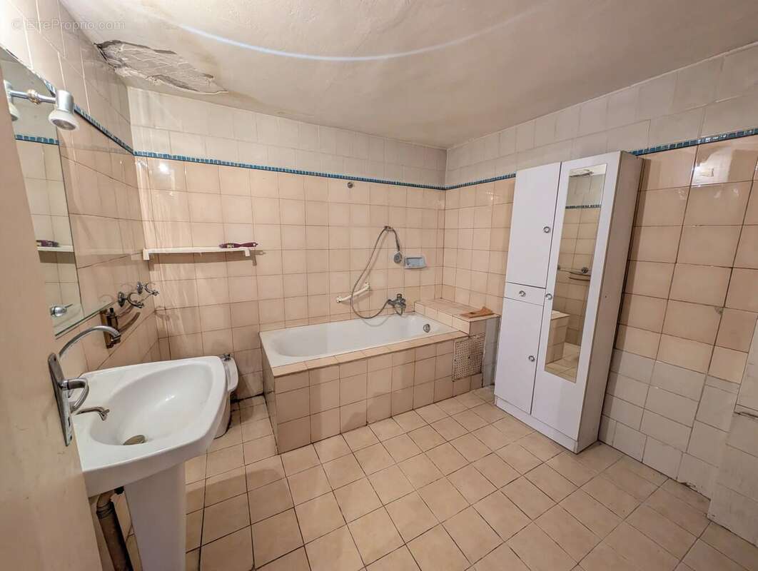 La trinite: maison avec garage et piscine - photo 16