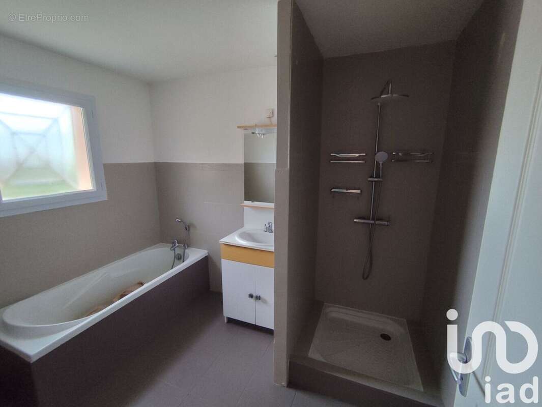 Photo 9 - Maison à LANTON