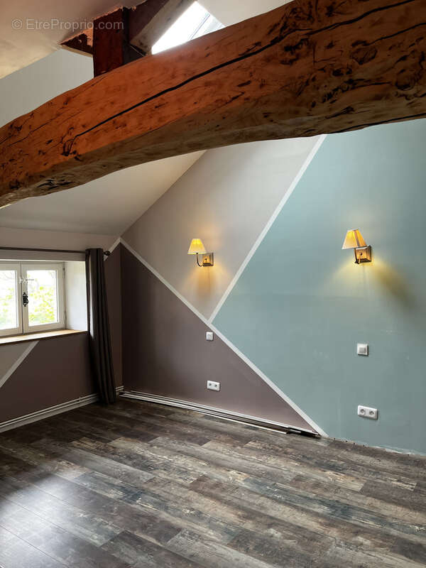 Maison à SAINT-JEAN-DE-SAUVES