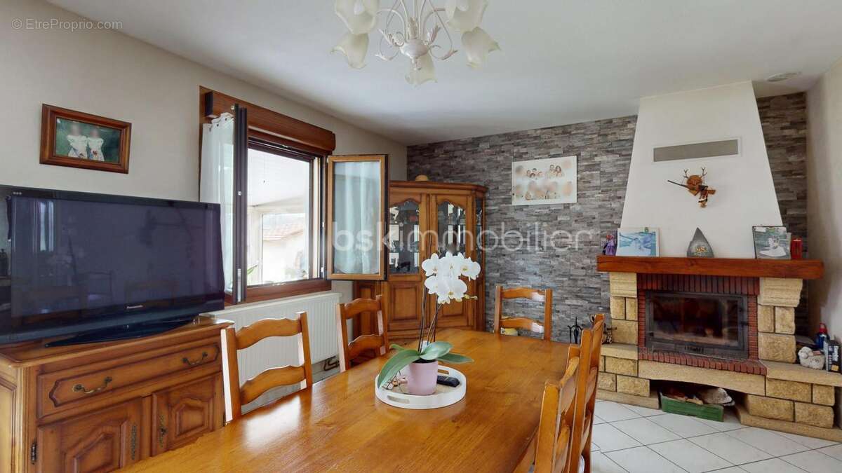 Maison à JASNEY