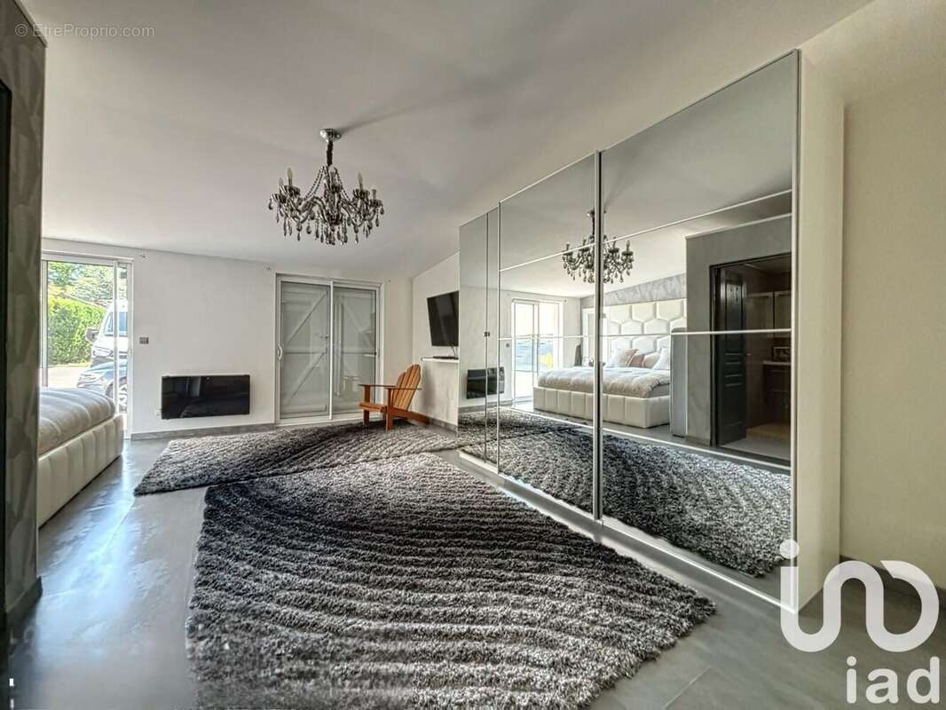 Photo 8 - Maison à MONTGERON