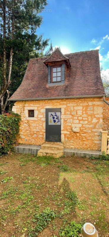 Maison à SAVIGNAC-LES-EGLISES