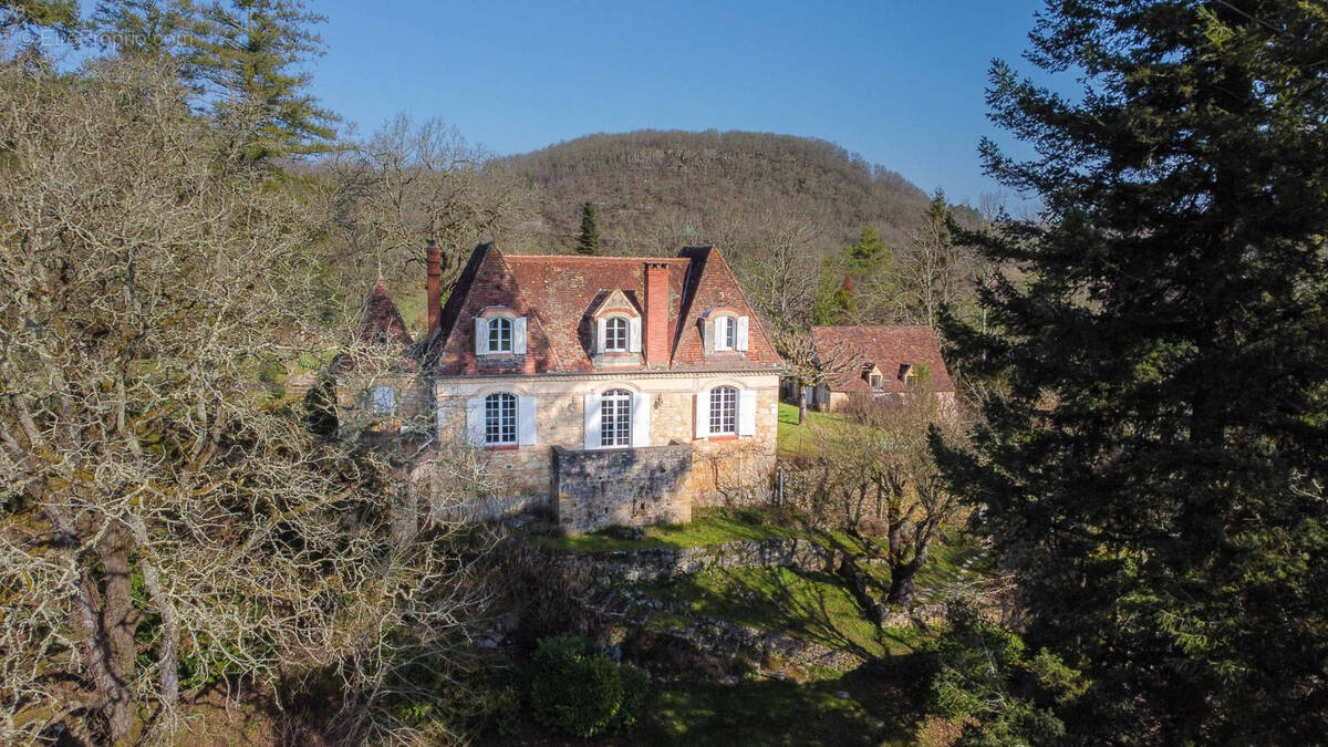 Maison à SAINT-CYPRIEN