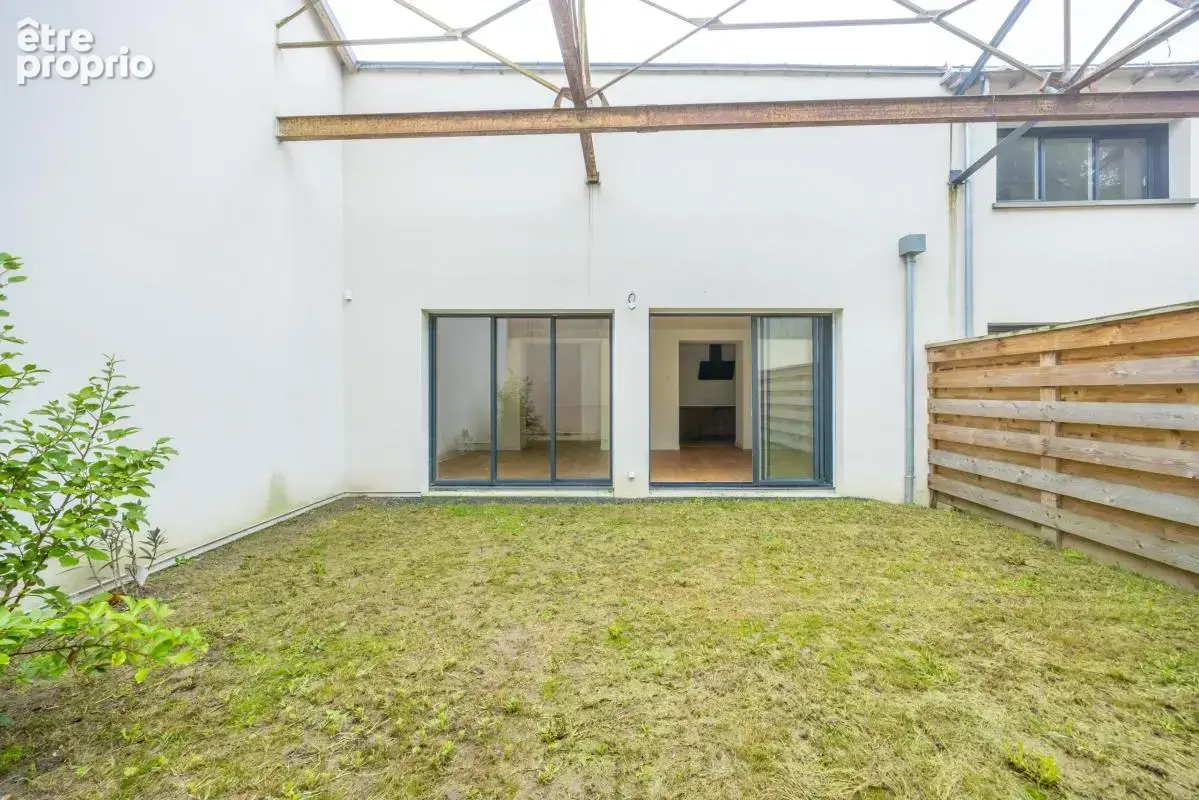 Maison T5  jardin et parking - photo 2