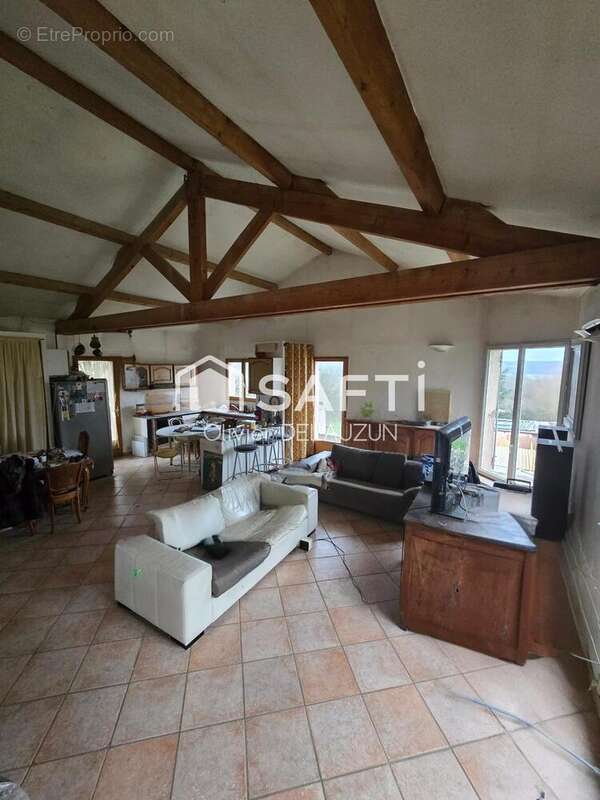Photo 2 - Maison à SAINT-JUST-CHALEYSSIN