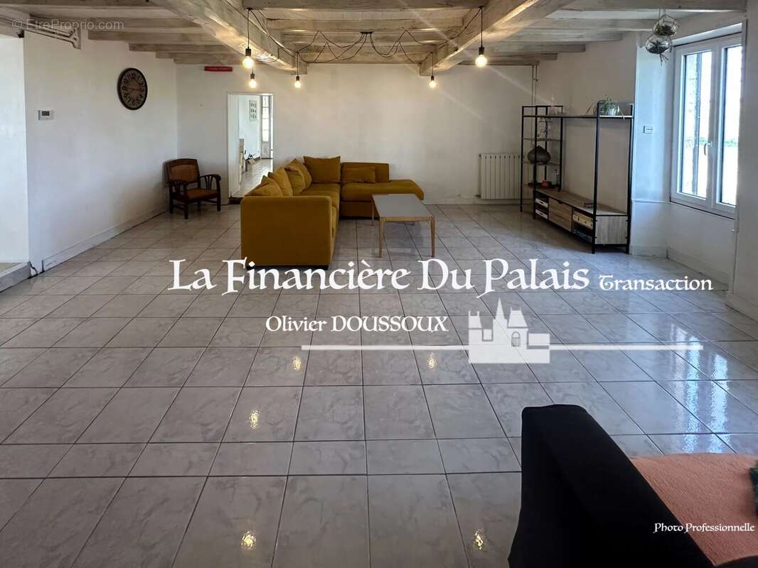 Maison à MESCHERS-SUR-GIRONDE