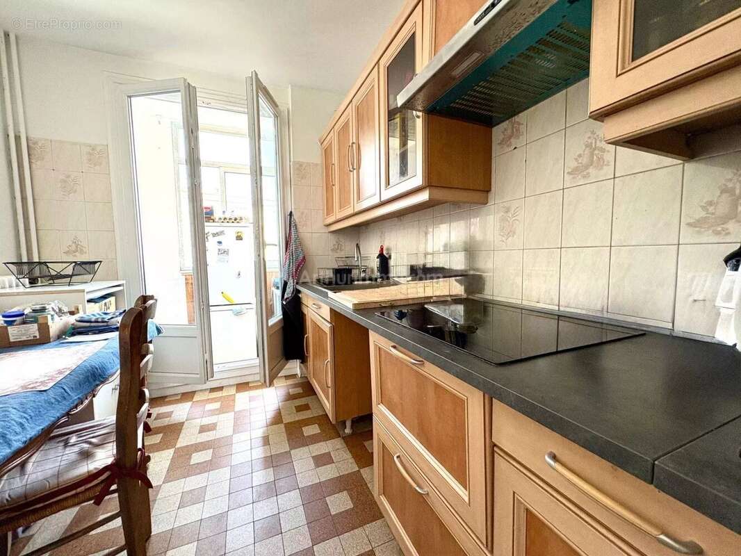 Appartement à FONTAINE
