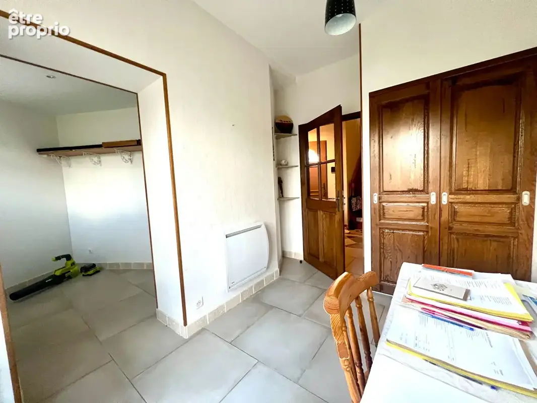 Maison MONTIGNY 6 pièces + grand garage + sauna - photo 9