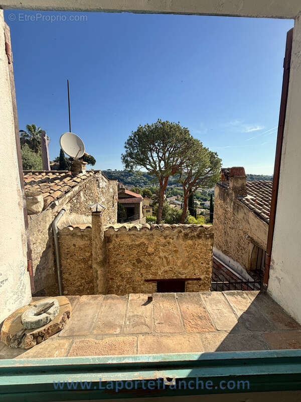 Haut de Cagnes maison 120 m2 à rénover - photo 12