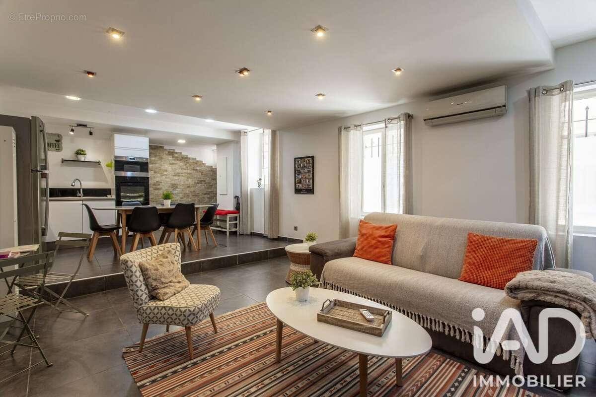 Maison 75 m² à Arles  - photo 5