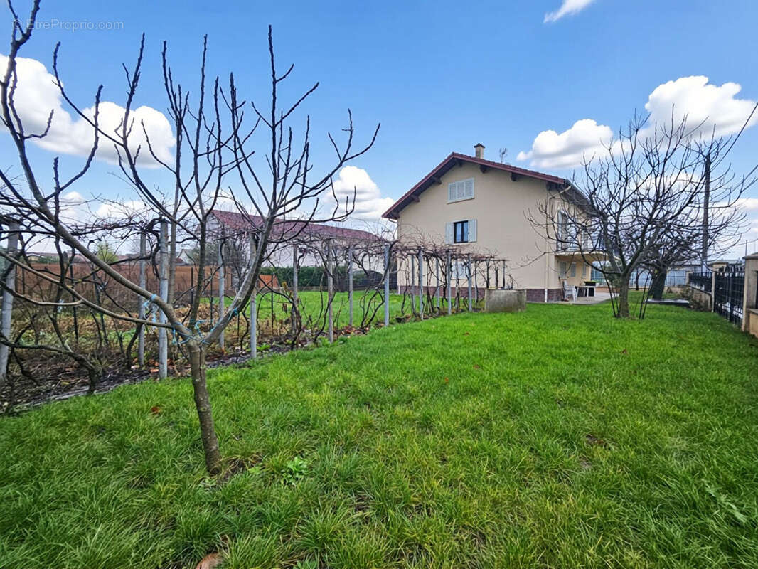 Maison à MIONS