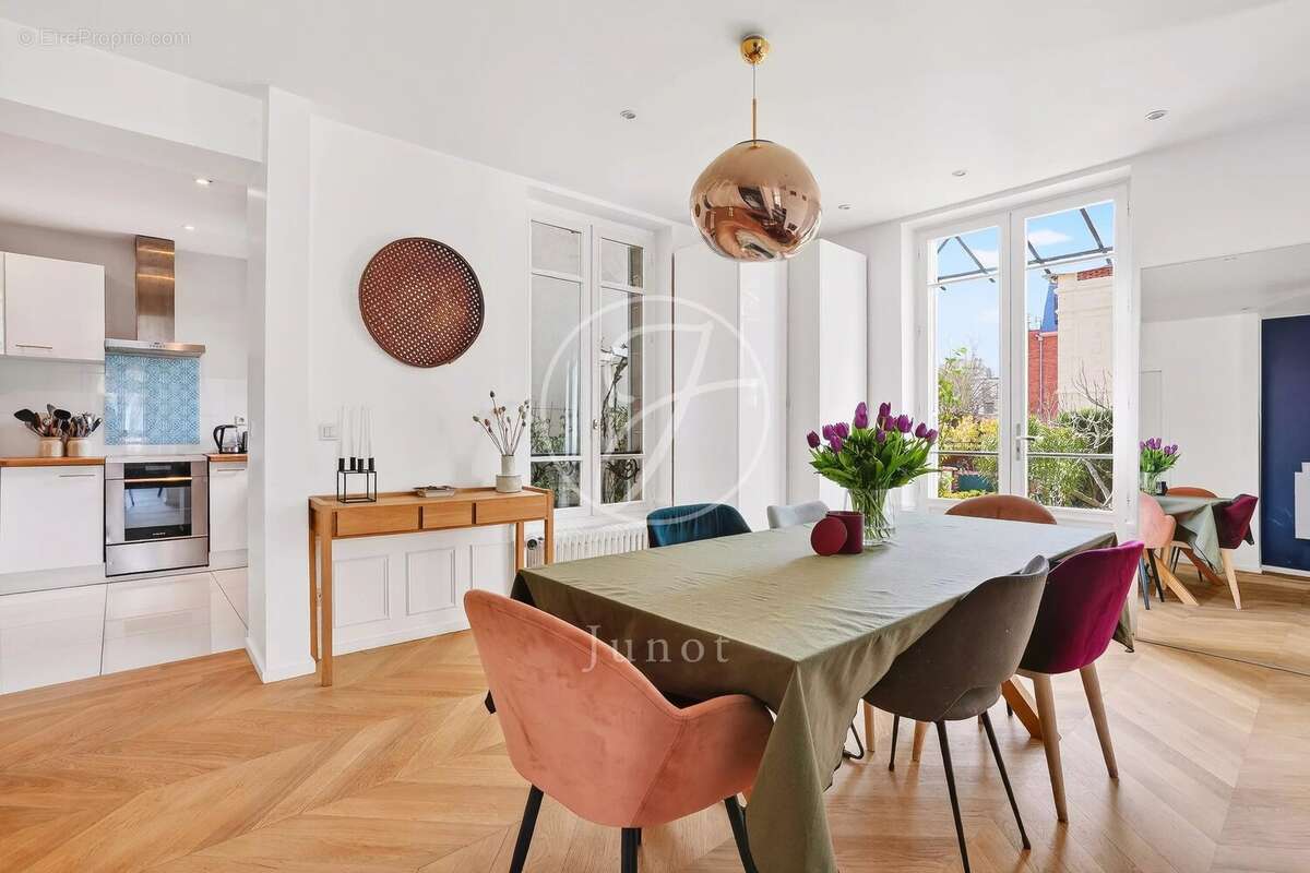 Maison à LE VESINET