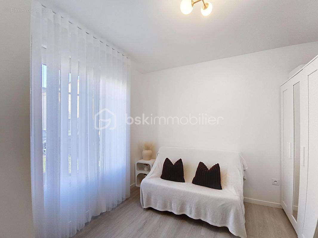 Maison à OTHIS