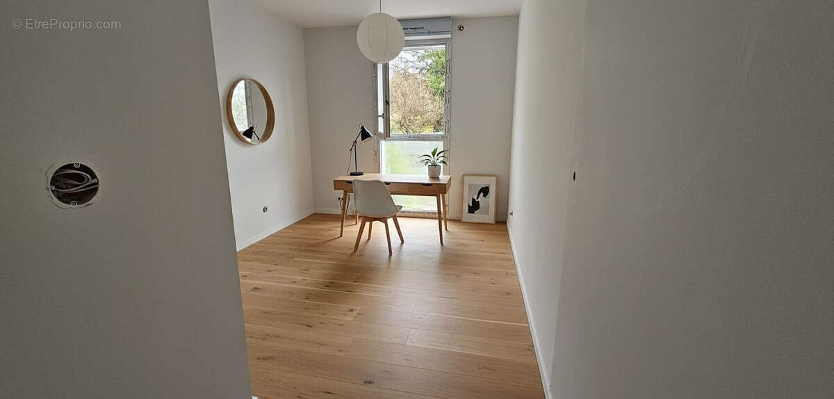 Appartement à CHALLES-LES-EAUX