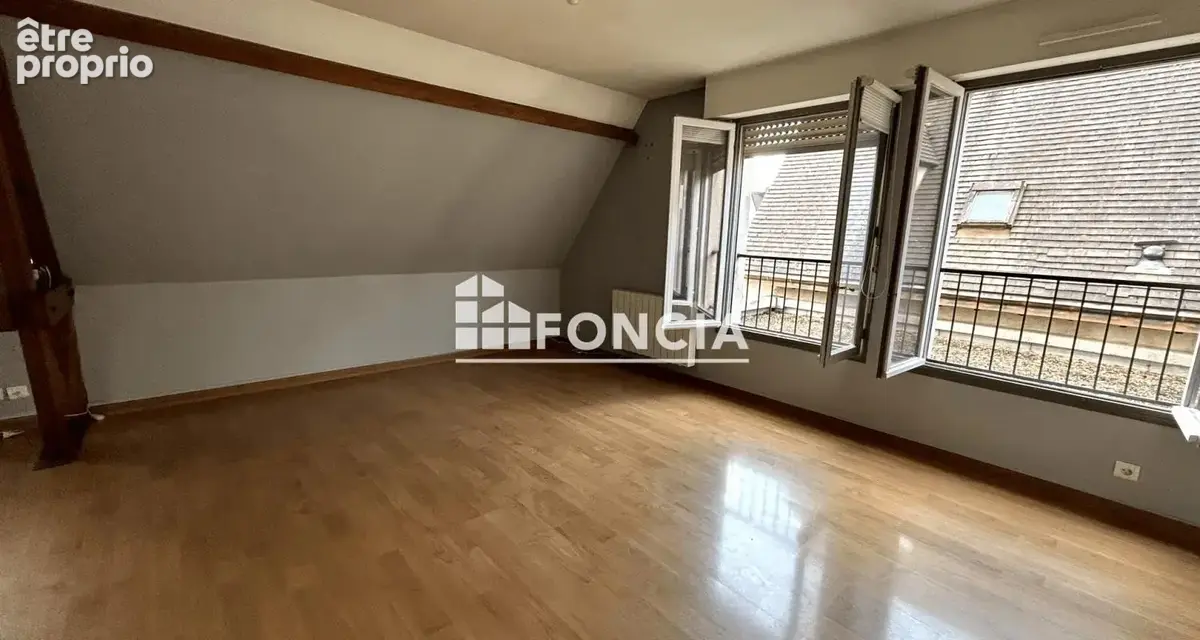 Chartres basse ville et 10 min de la gare - appartement de 2 pieces en duplex - photo 2